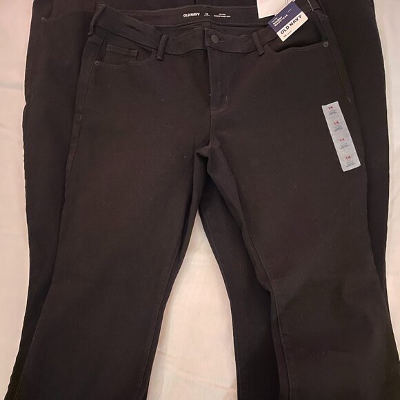 BNWT Old Navy 14 SHORT / Midrise Kicker Boot Cut Jean. Black women's Jeans - Picture 10 of 13